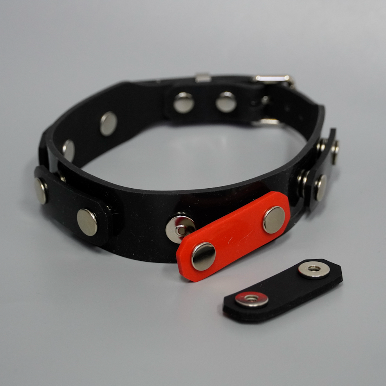 マグネットシリコンチョーカー