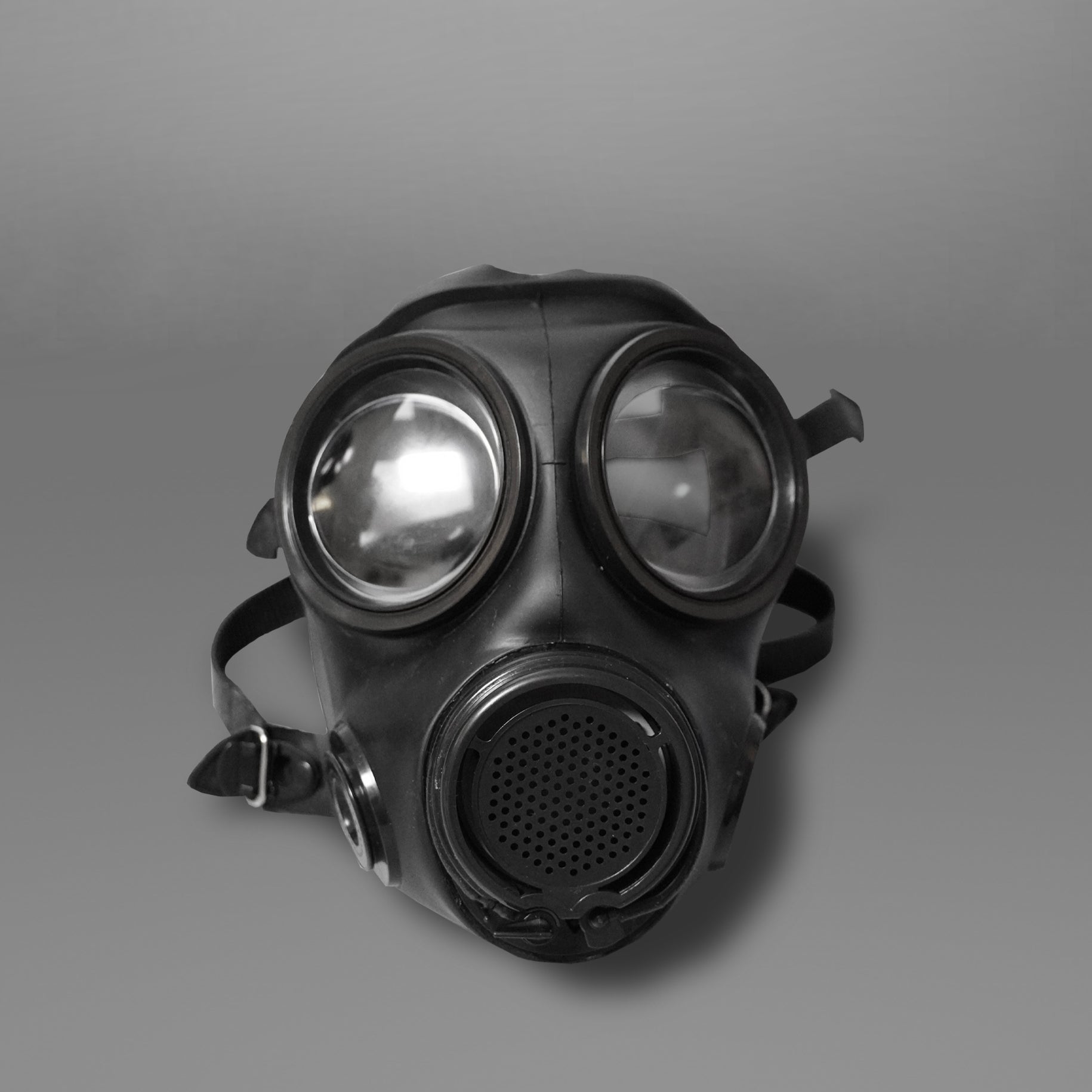 Gas Mask with Straps