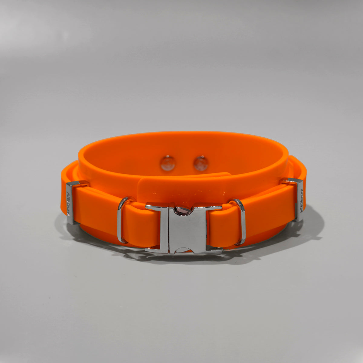 クリップバックルシリコンカラー